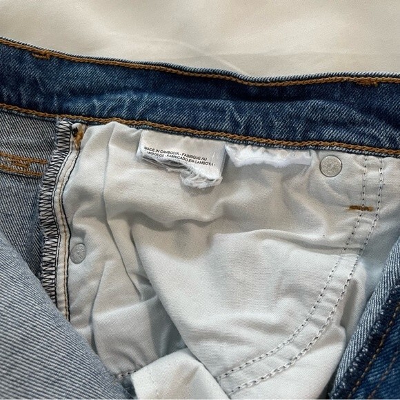 Levi's Premium Wedgie Straight Jeans Size 32 Button Fly - Picture 5 of 7